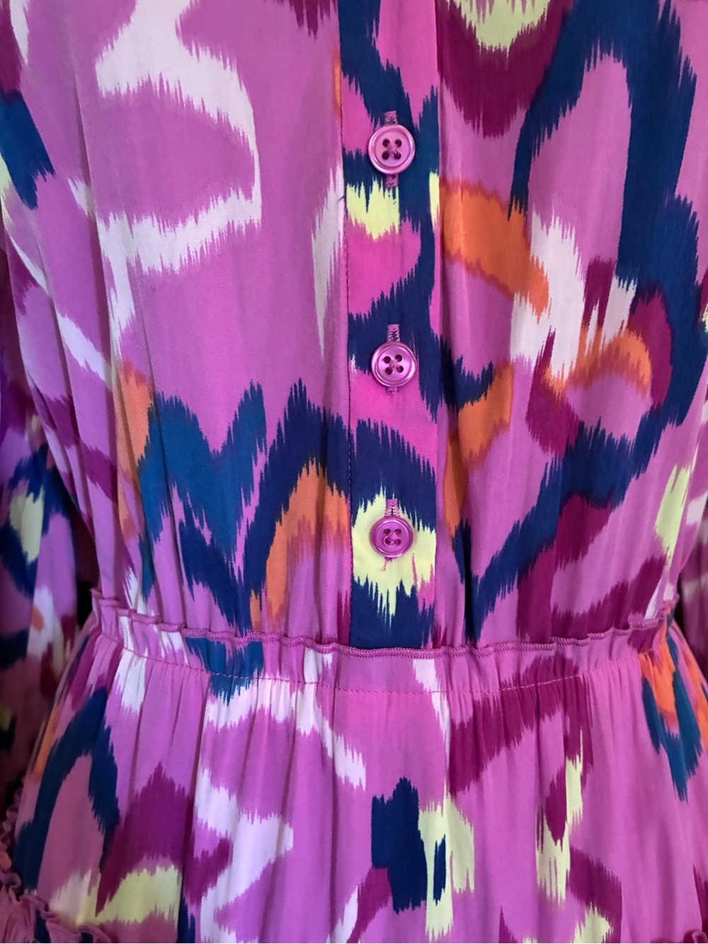 Chico's Fuchsia Pink Navy Ikat Resortwear Beach Tiered V-Neck Maxi Dress Sz 2P - Picture 10 of 12